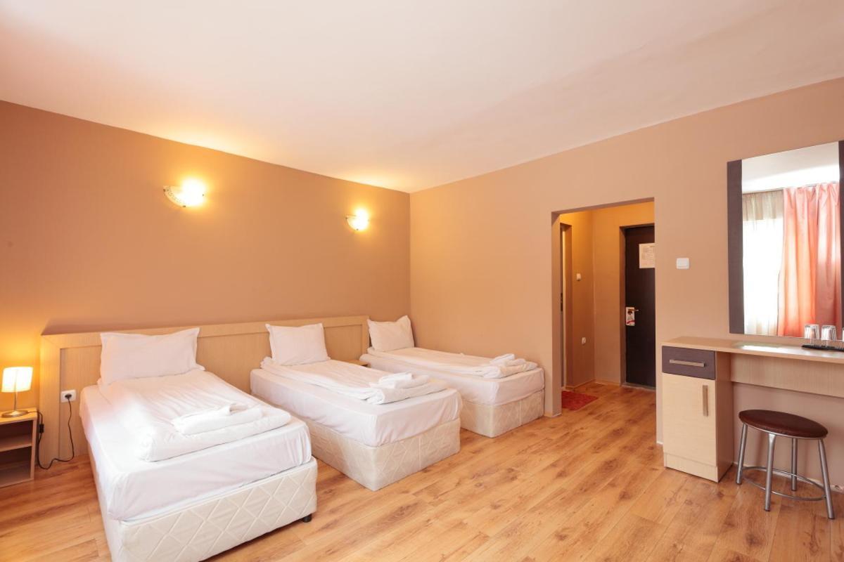 Hotel Panorama Panichishte Ngoại thất bức ảnh