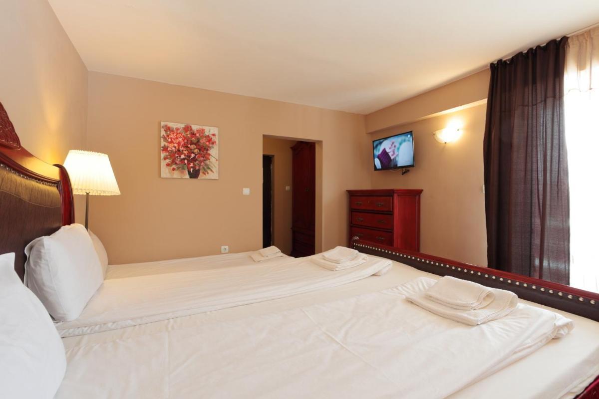 Hotel Panorama Panichishte Ngoại thất bức ảnh