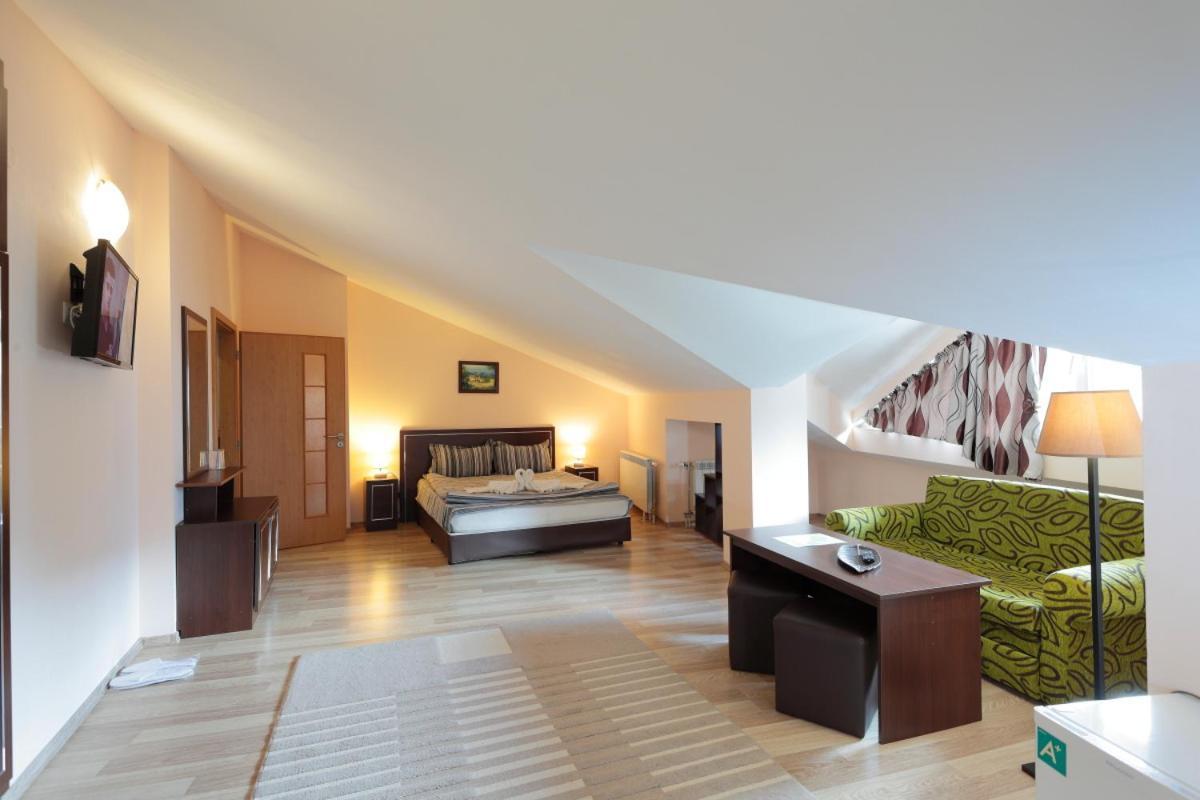 Hotel Panorama Panichishte Ngoại thất bức ảnh