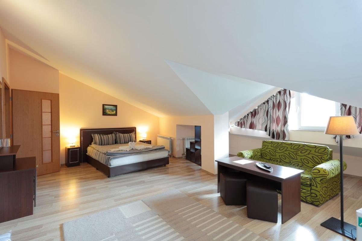 Hotel Panorama Panichishte Ngoại thất bức ảnh