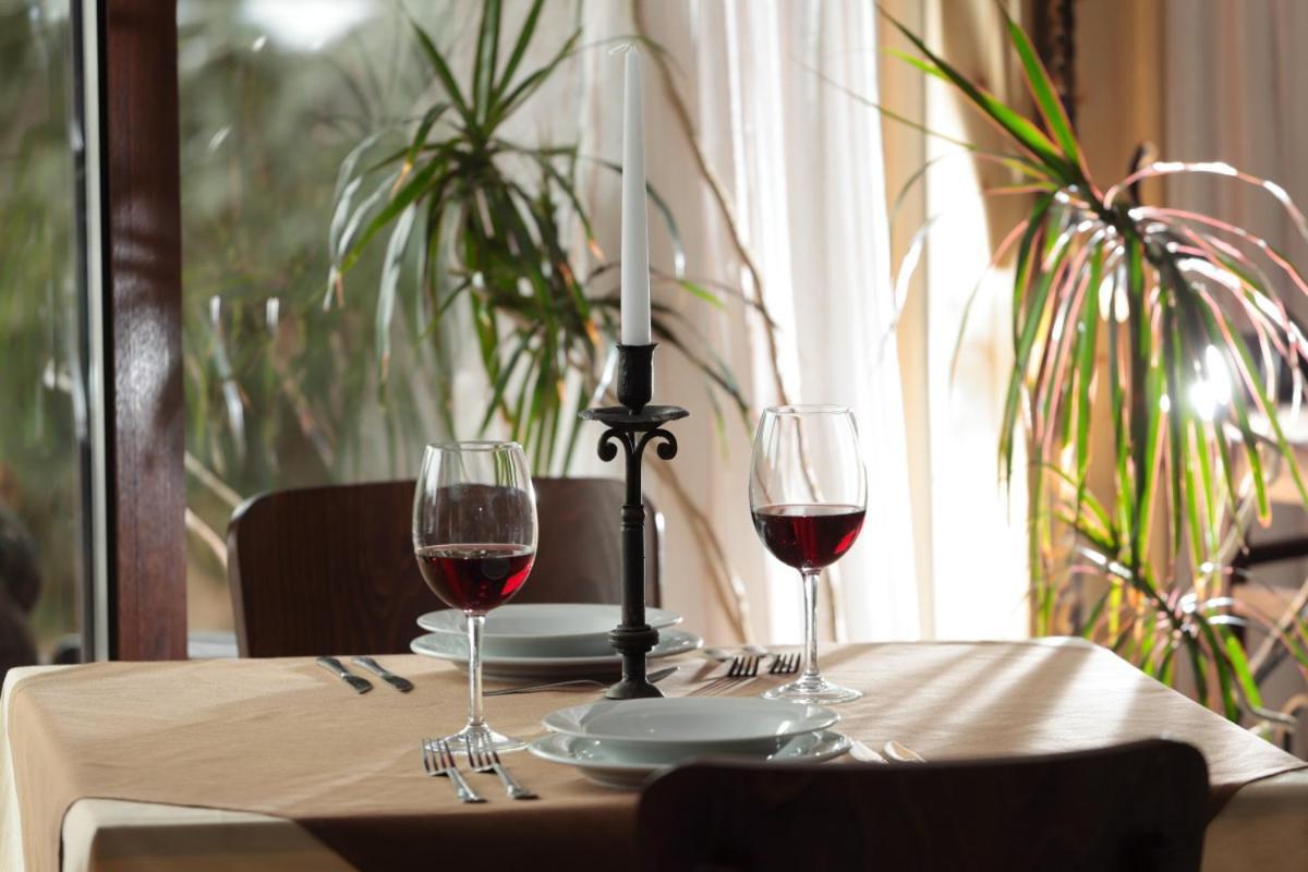 Hotel Panorama Panichishte Ngoại thất bức ảnh