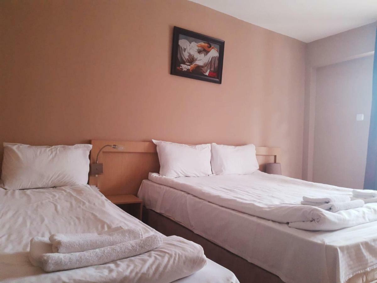 Hotel Panorama Panichishte Ngoại thất bức ảnh